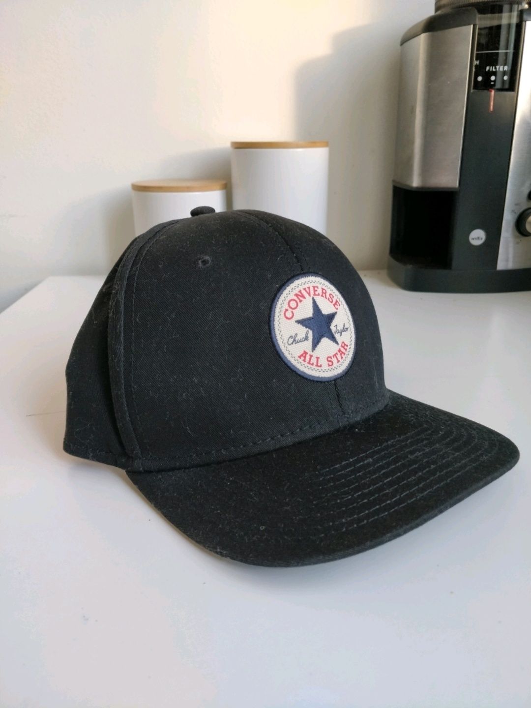 Converse cap