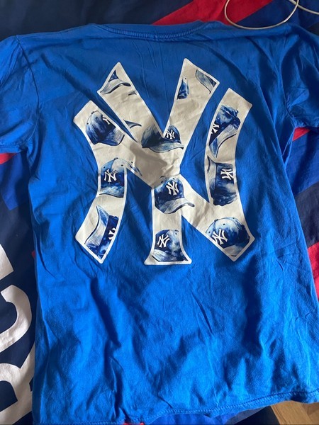 Blå New York Yankees t-shirt