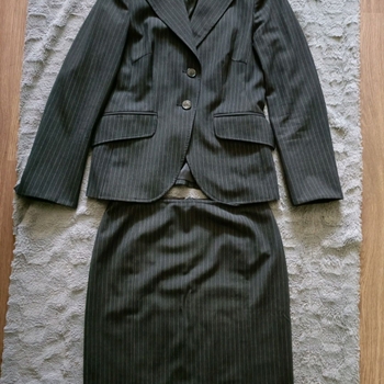 Ritva falla for topper blazer
