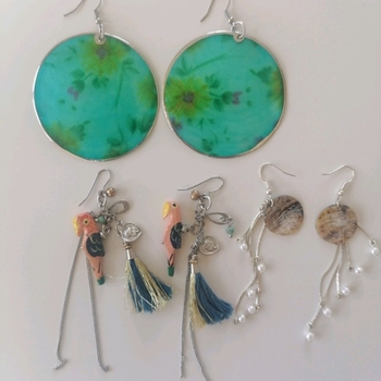 Earrings set jewelry