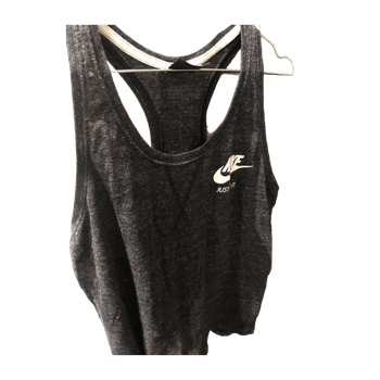 Nike sportswear
