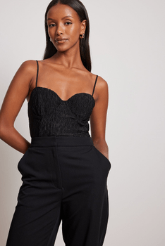 Structured party top