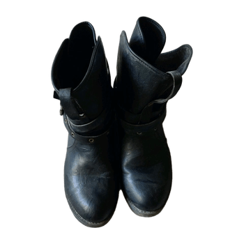 Xti boots