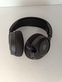 SteelSeries Arctis Nova 1