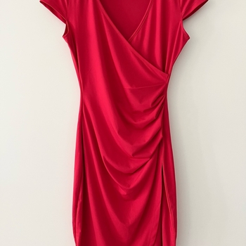 Cap sleeve mini dress