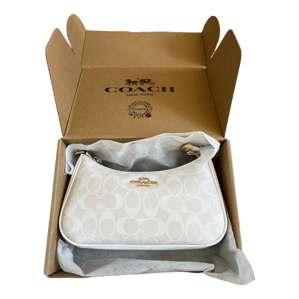 ✨ Coach Handbag ✨