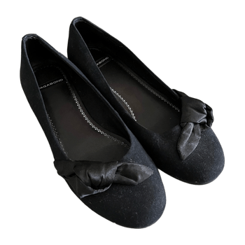 Ballet flats with bow