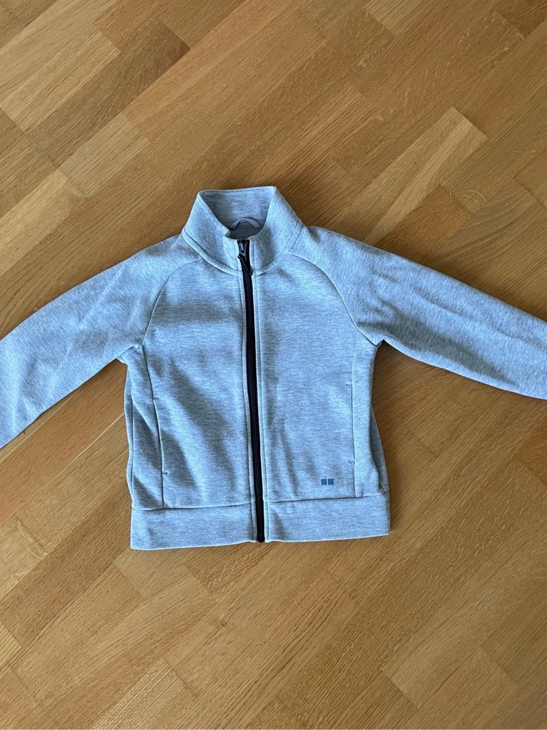 Uniqlo kids' sportswear