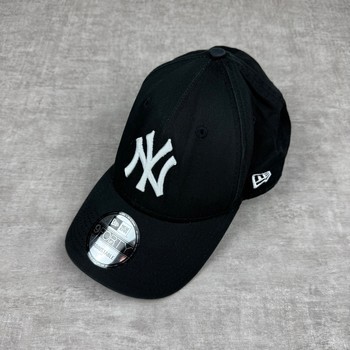 New Era NY Black Cap