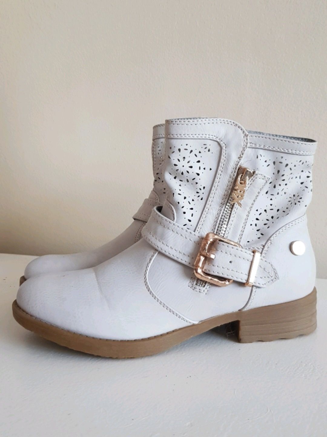 Spring shoes boots