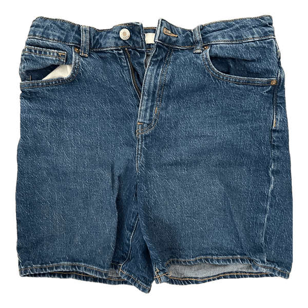 Blå denim shorts