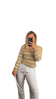 beige valkoraidallinen neulepusero
