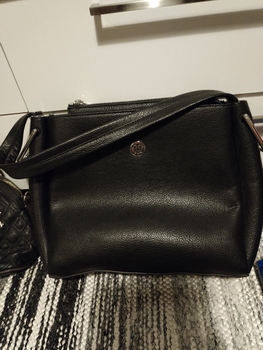 Tommy Hilfiger käsilaukku 