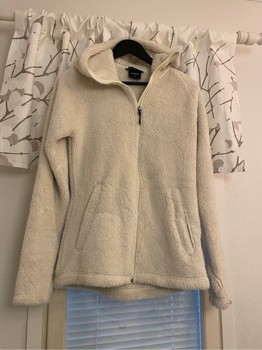 Everest teddy jacket (women’s S)