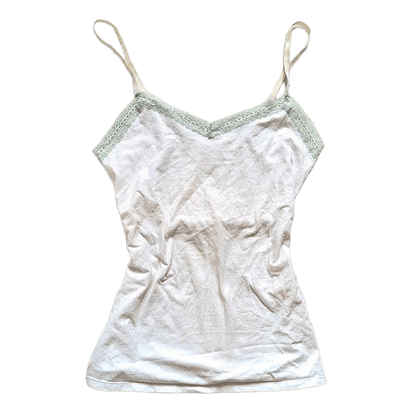 White top with lace