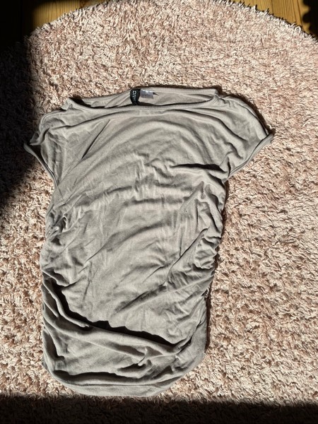 Beige H&M ruched top