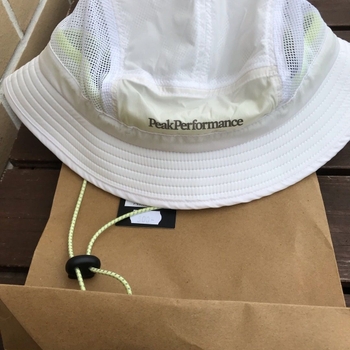 Peak performance headwear