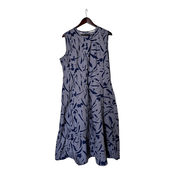 Sininen Marimekko-mekko