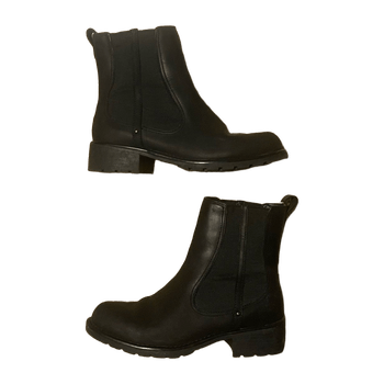 Clarks boots