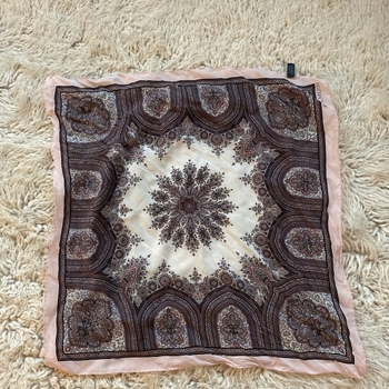 Balmuir scarf