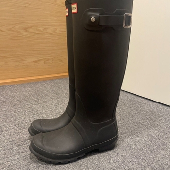 Hunter shoes