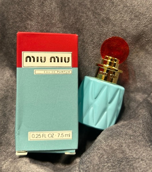 Miu Miu mini kvepaliukai moterims originalas 7.5 ml miniatiura