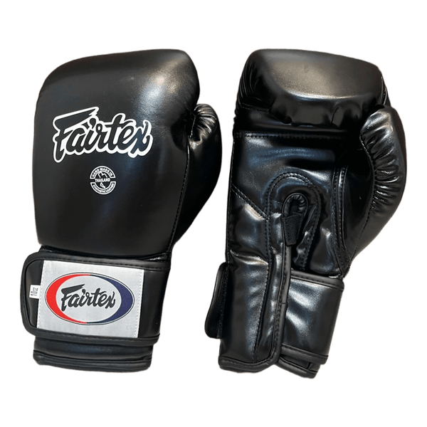 Fairtex black boxing gloves 10oz
