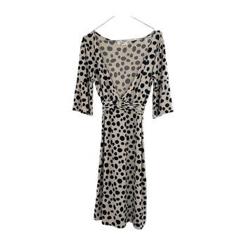 Natural beauty basic dress