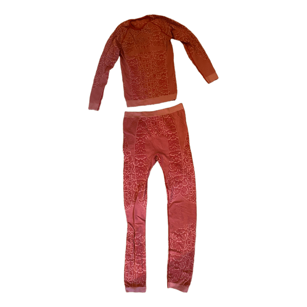 Pinkki kerrastosetti
