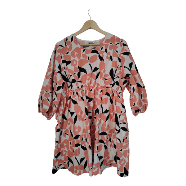 Marimekko Ees perho mekko