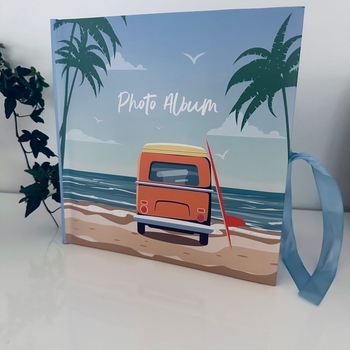 Kuvakansio nauhakiinnityksellä uusi