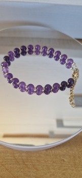 Purple stone bead bracelet