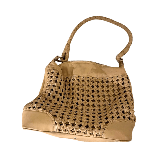 Beige punottu laukku