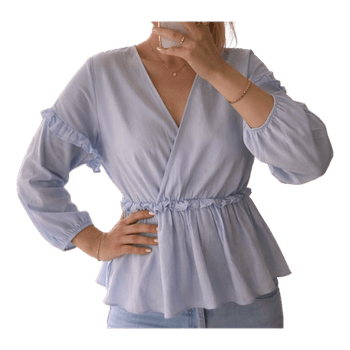 Beautiful feminine top from Zara, size M 🩵