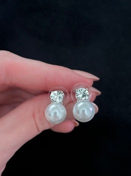 Pearl stud earrings