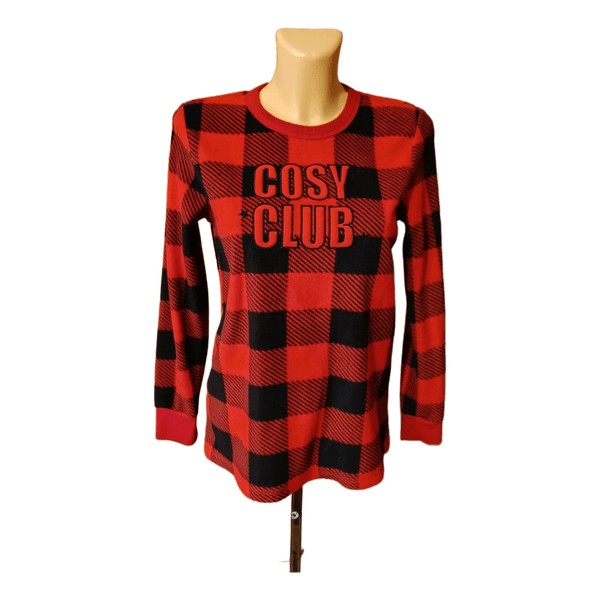 Red plaid long-sleeved top