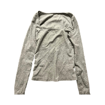 Harmaa pitkähihainen