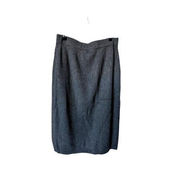 Grey skirt