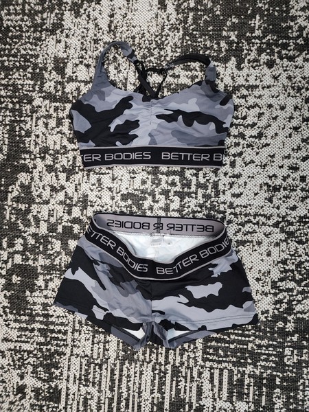 Better Bodies urheilusetti koko M
