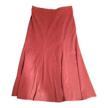 punainen pitkä hame