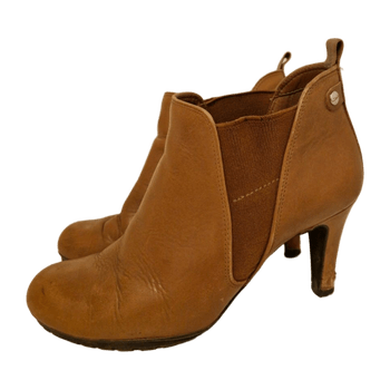 Clarks nilkkurit