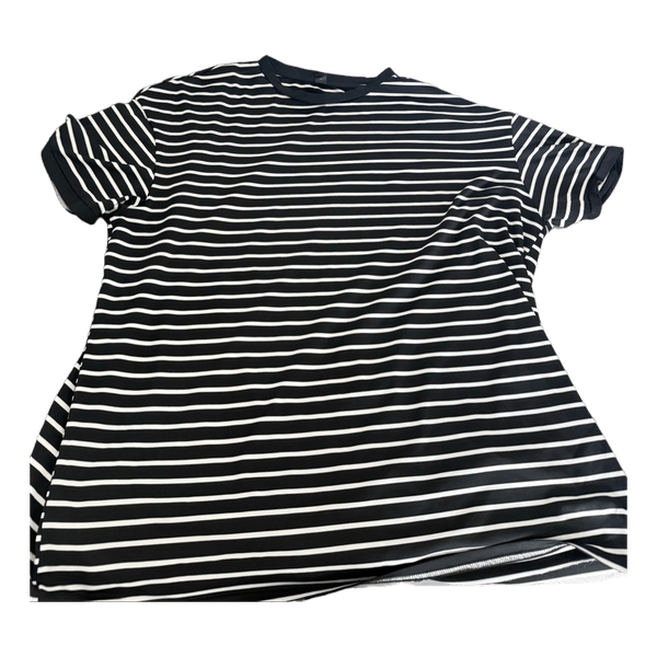 Sort og hvid stribet t-shirt