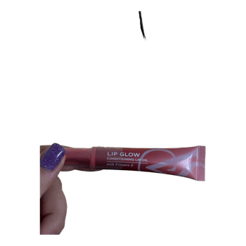Lip Glow Conditioning Lip Oil – maitinamasis lūpų aliejus su vitaminu E