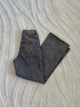 Vero Moda harmaat farkut