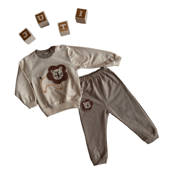 Beige lion boy set