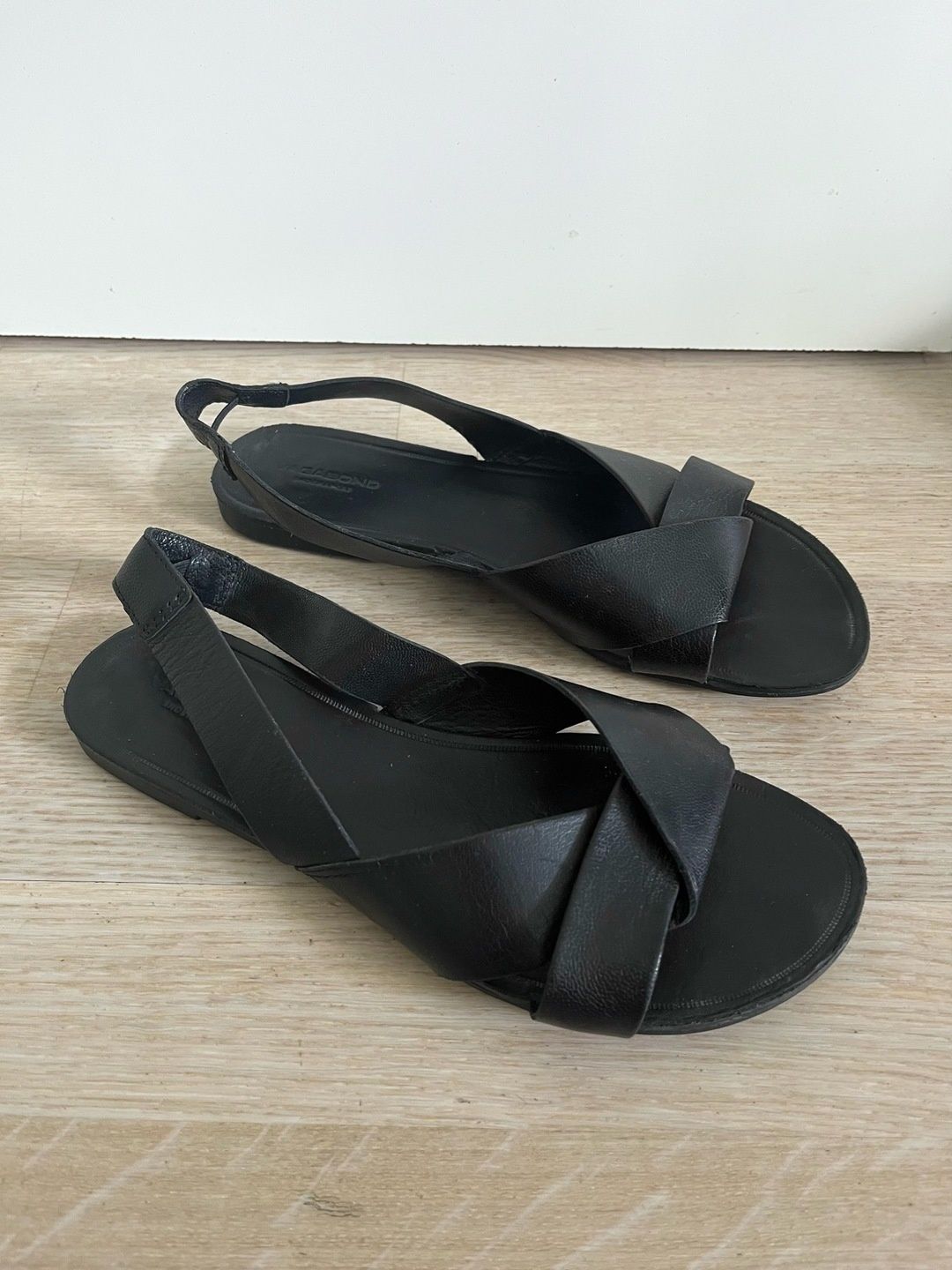 Vagabond sandals