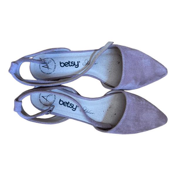 Womens shoes