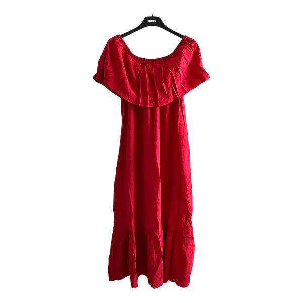 Off-shoulder dress