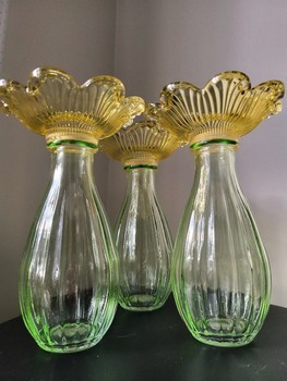 Yellow Flower-shaped glass vases 3 pcs
