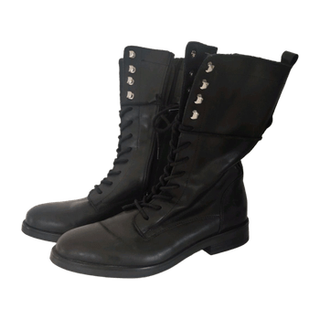 Kiomi boots